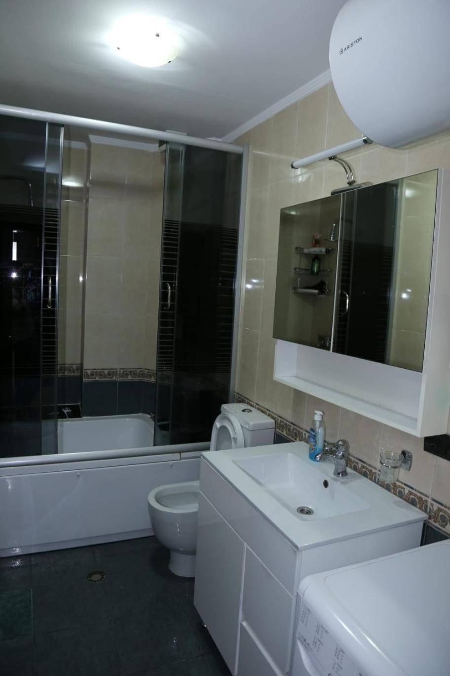 Ergi'S Host Apartment Tirana Extérieur photo
